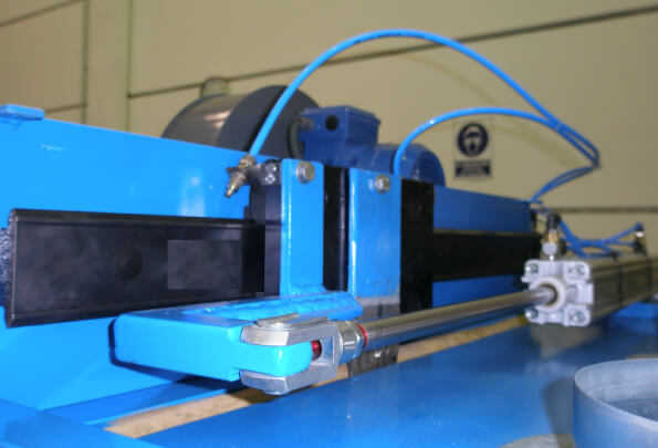 HepcoMotion - Food Industry Cleaning Application