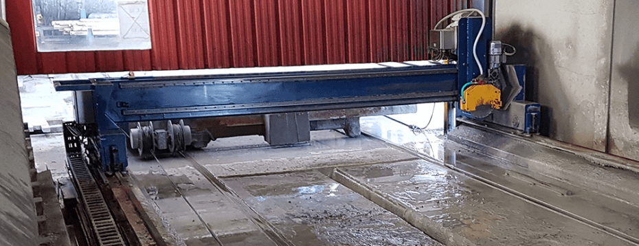 HepcoMotion - Robust Linear Guides Excel in Polluted, Dirty Environment Cutting Concrete Bars