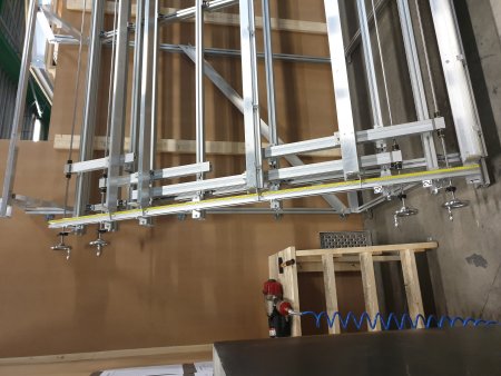 HepcoMotion - Pallet making machine produces pallets 8 minutes quicker