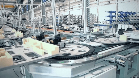 HepcoMotion - Hepco DTS track systems; the heart of an automated production cell